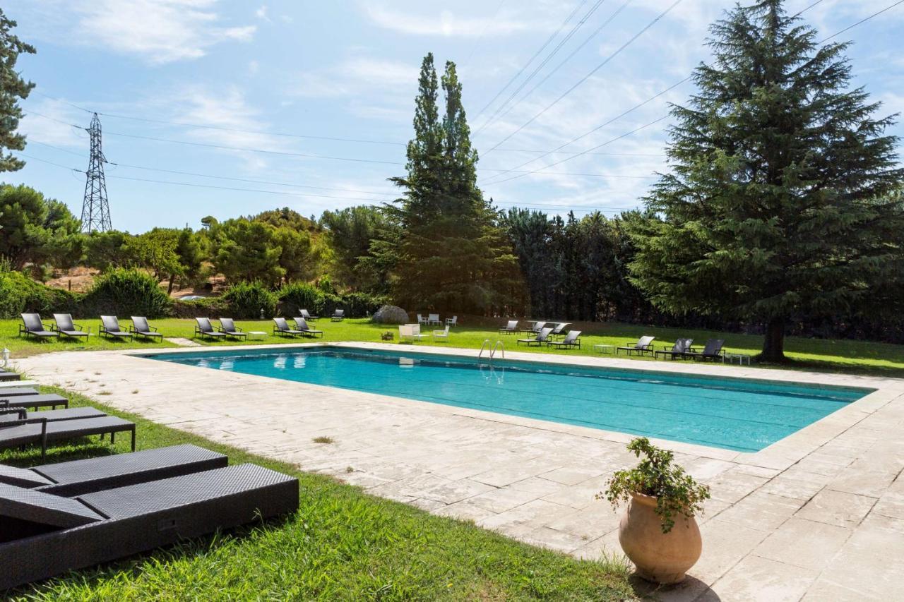 Best Western Domaine De Roquerousse Σαλόν-ντε-Προβάνς Εξωτερικό φωτογραφία