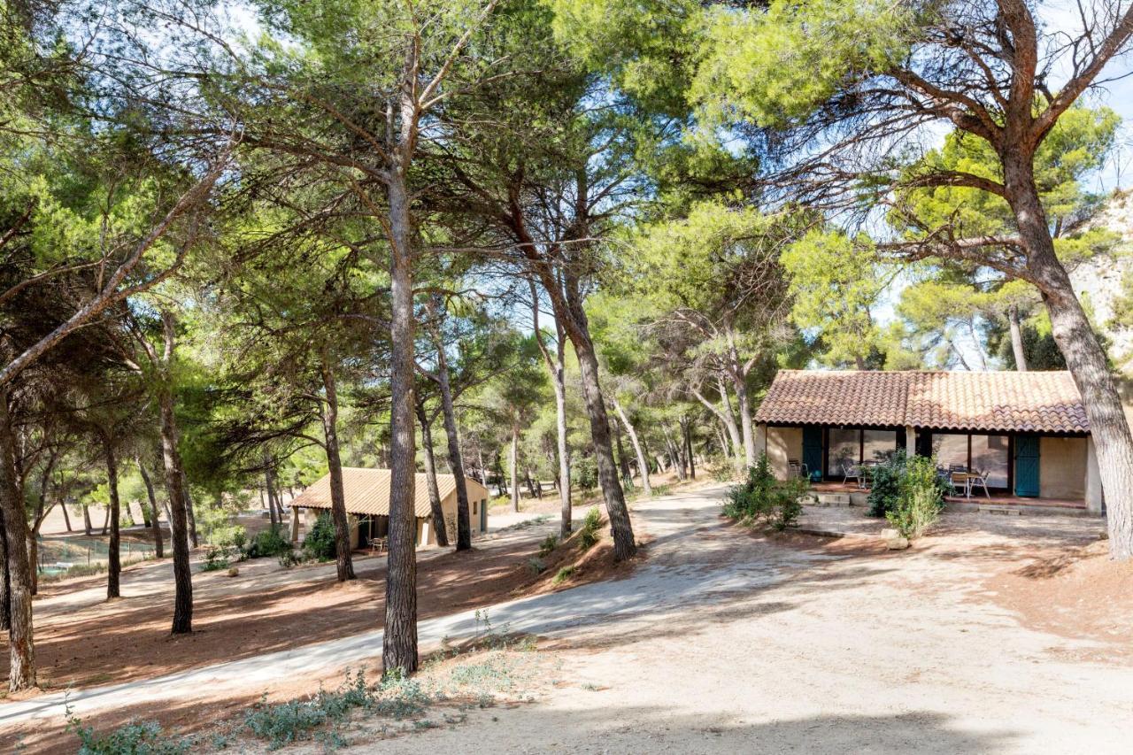 Best Western Domaine De Roquerousse Σαλόν-ντε-Προβάνς Εξωτερικό φωτογραφία