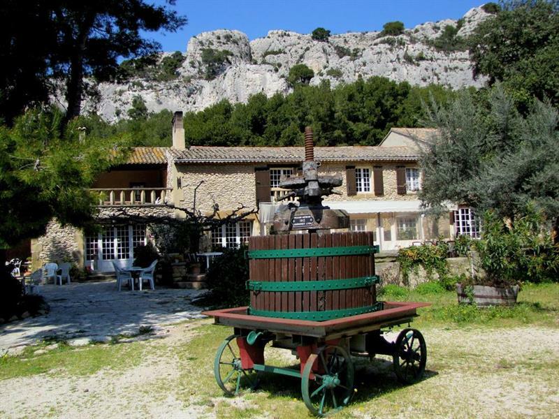 Best Western Domaine De Roquerousse Σαλόν-ντε-Προβάνς Εξωτερικό φωτογραφία